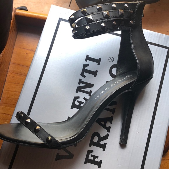 Heels - Picture 2 of 2